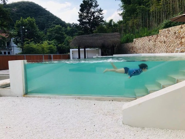 莫干山奢隐·fresh轻奢泳池度假民宿（庾村广场店） · 舒适9室一厅别墅