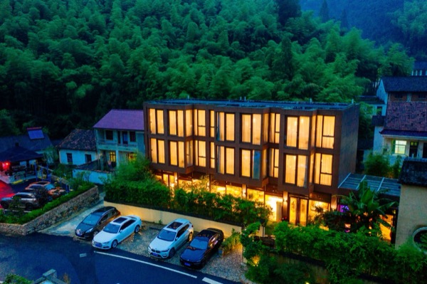 莫干山宿里度假饭店 · 水奢·包栋-山野度假