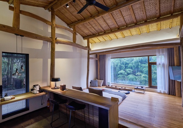 莫干山隐西39精品民宿 · 花开·水院木系竹景·榻榻米房
