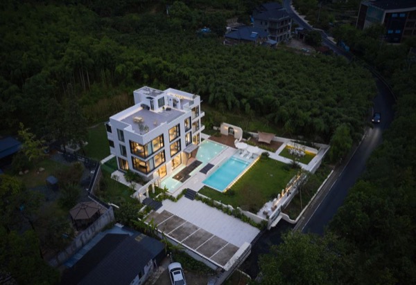 莫干山YOLO·原乐度假美宿（庾村广场店） · 独栋包栋 — 外观，可住 14 人