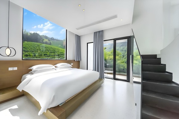 莫干星也Star·太空主题无边泳池花园设计师美宿 · 摇光·LOFT270°山景亲子房（浴缸+孩童帐篷+露台观星）
